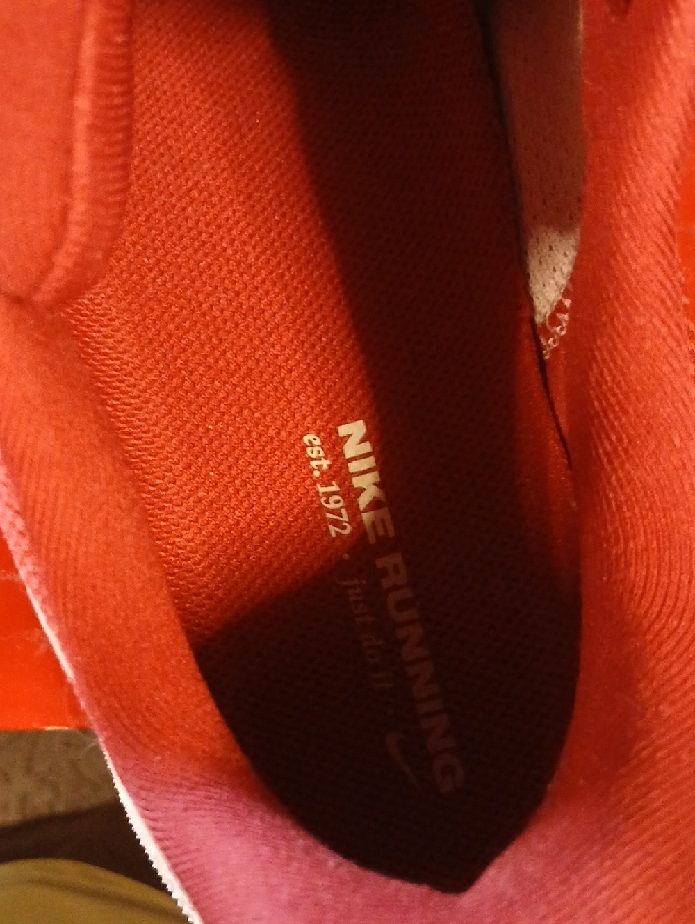 Mens Size 11 Nike Alabama Running Shoes - Picture 5 of 7